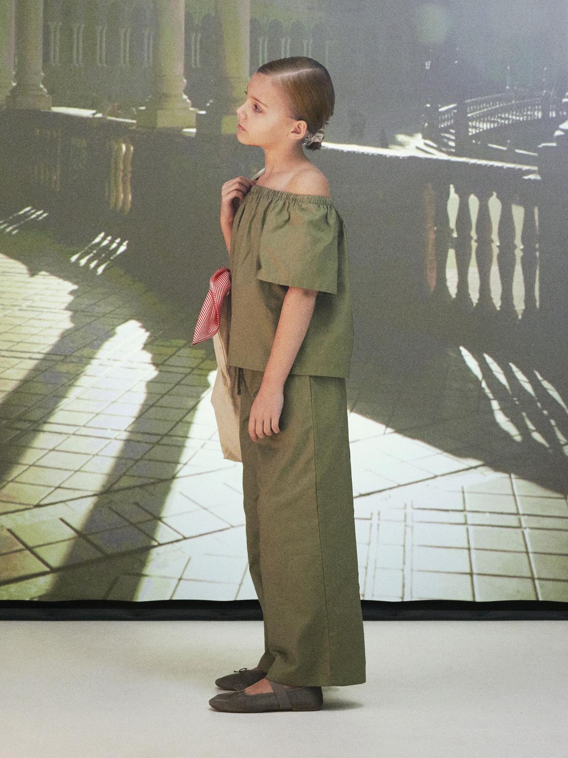 NKFNETOP T-Shirts & Tops - Oil Green