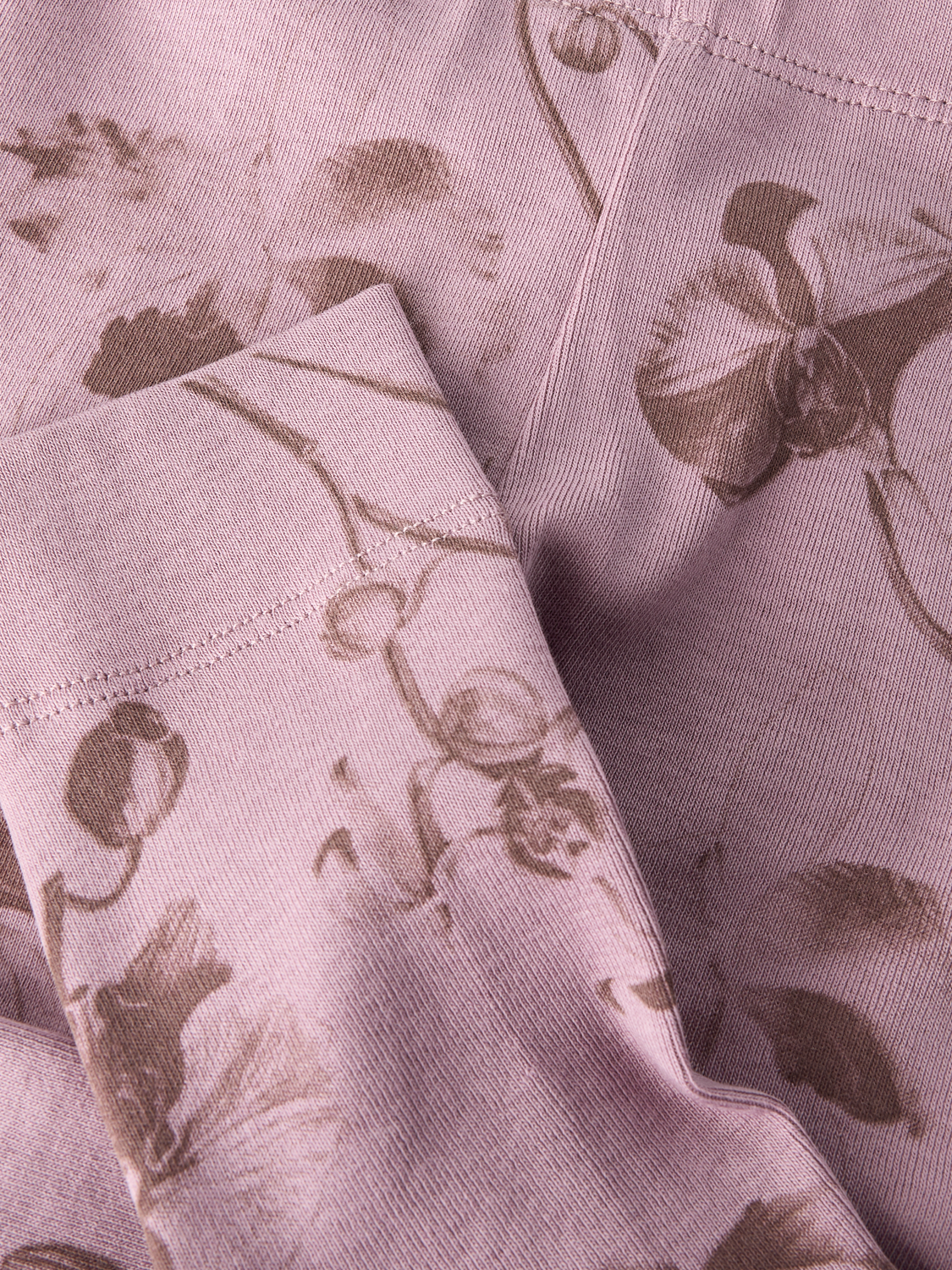 model_shot-front_full