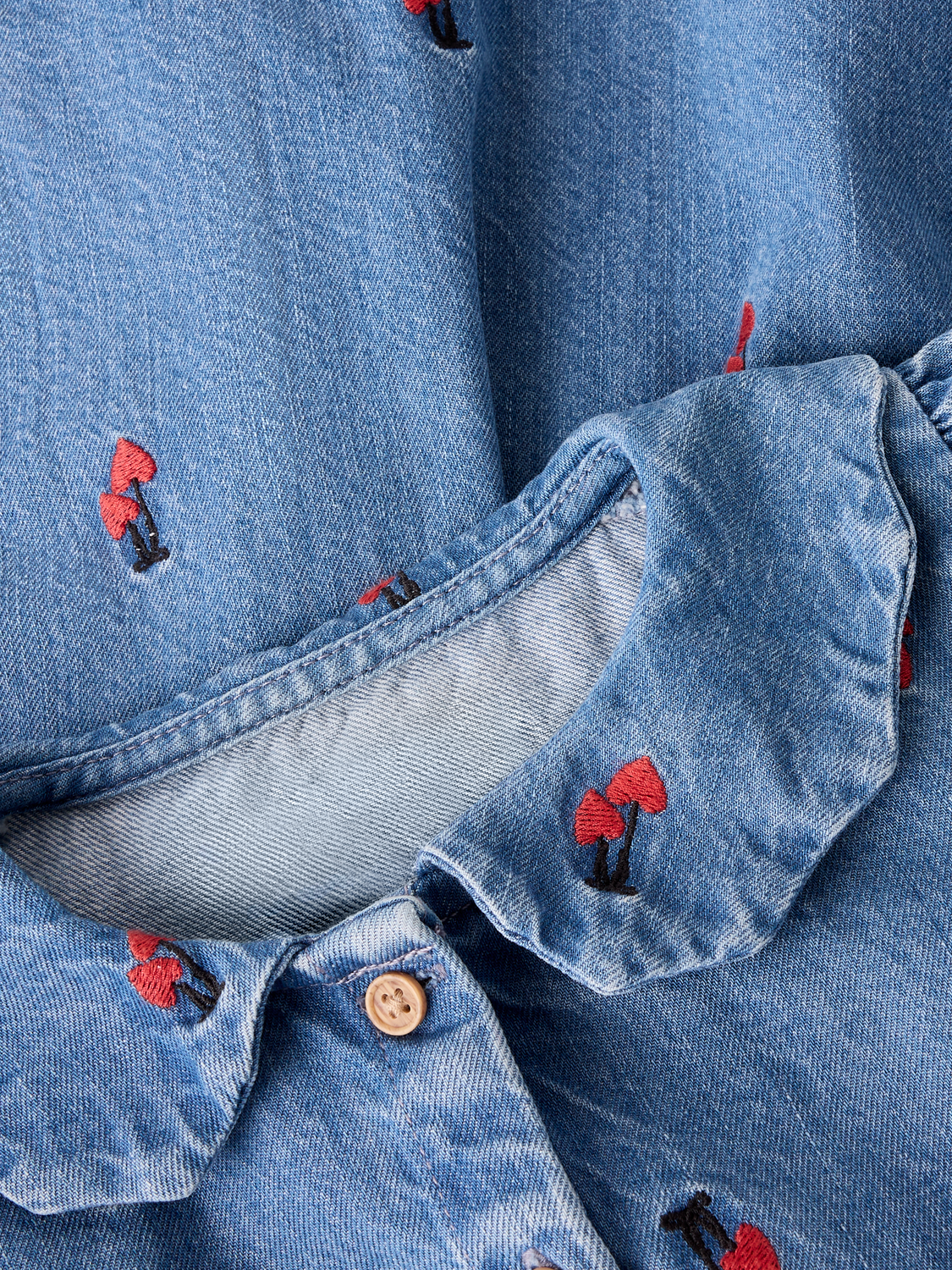 model_shot-front_full