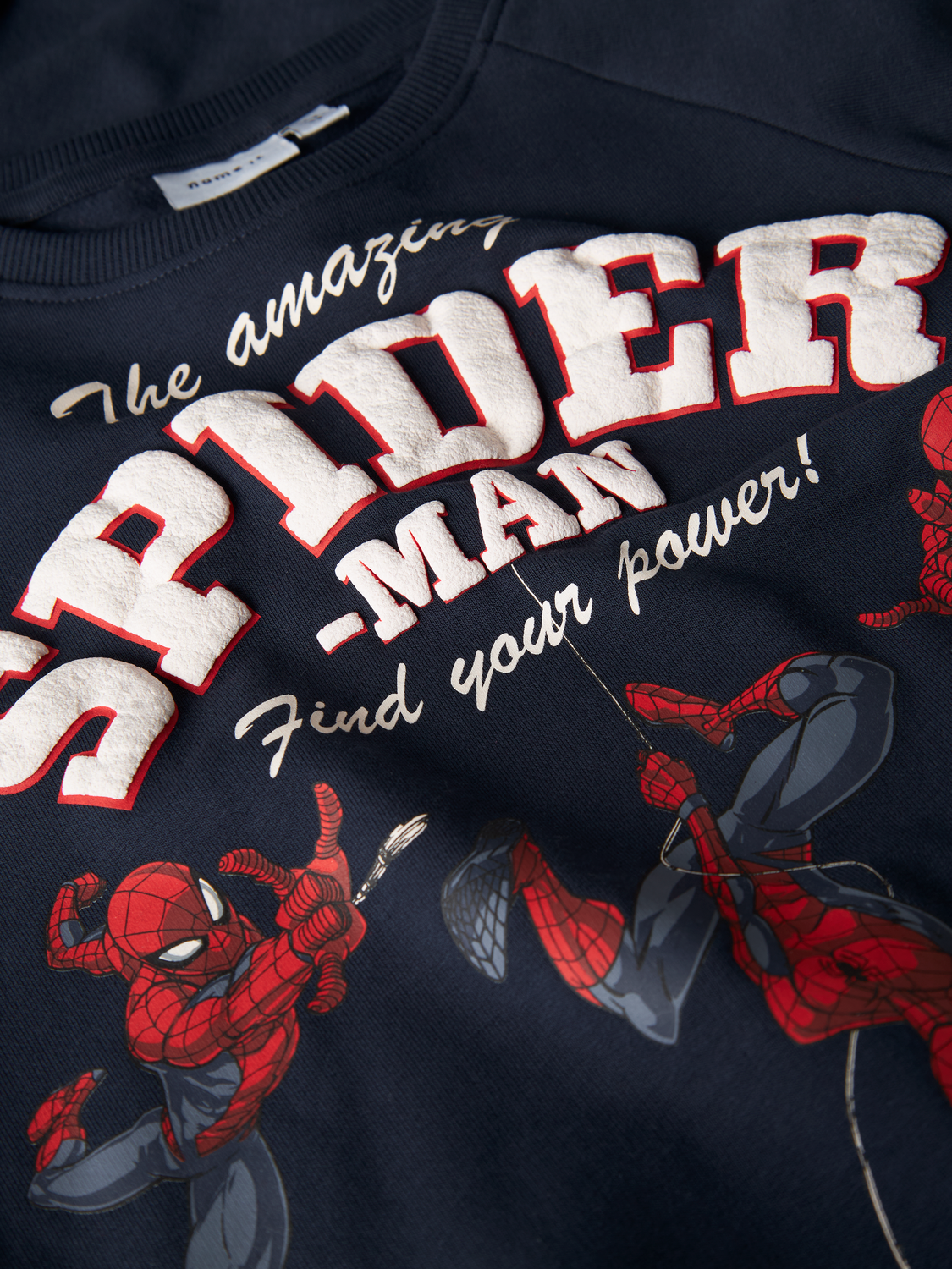 model_shot-front_full