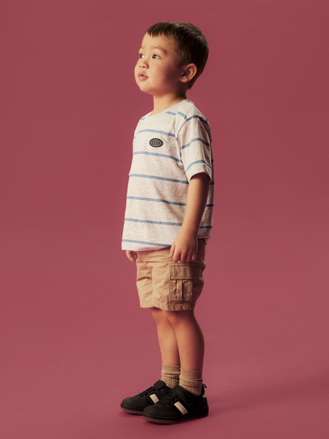 model_shot-creative