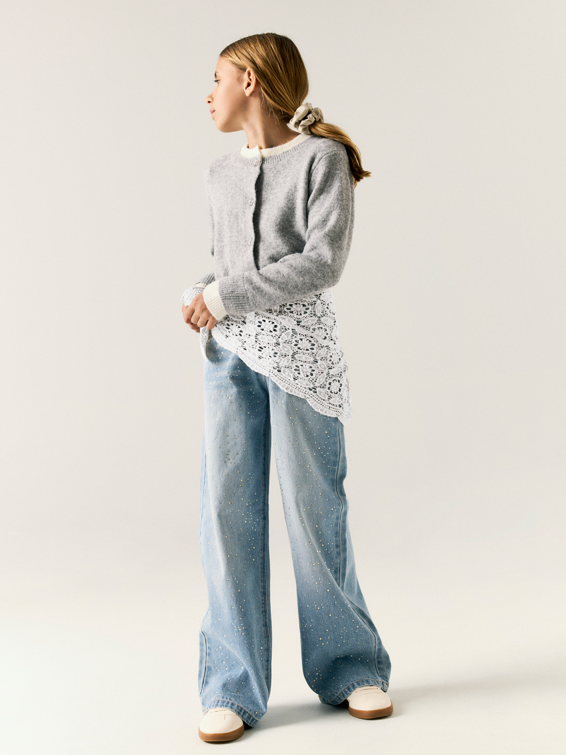 model_shot-detail