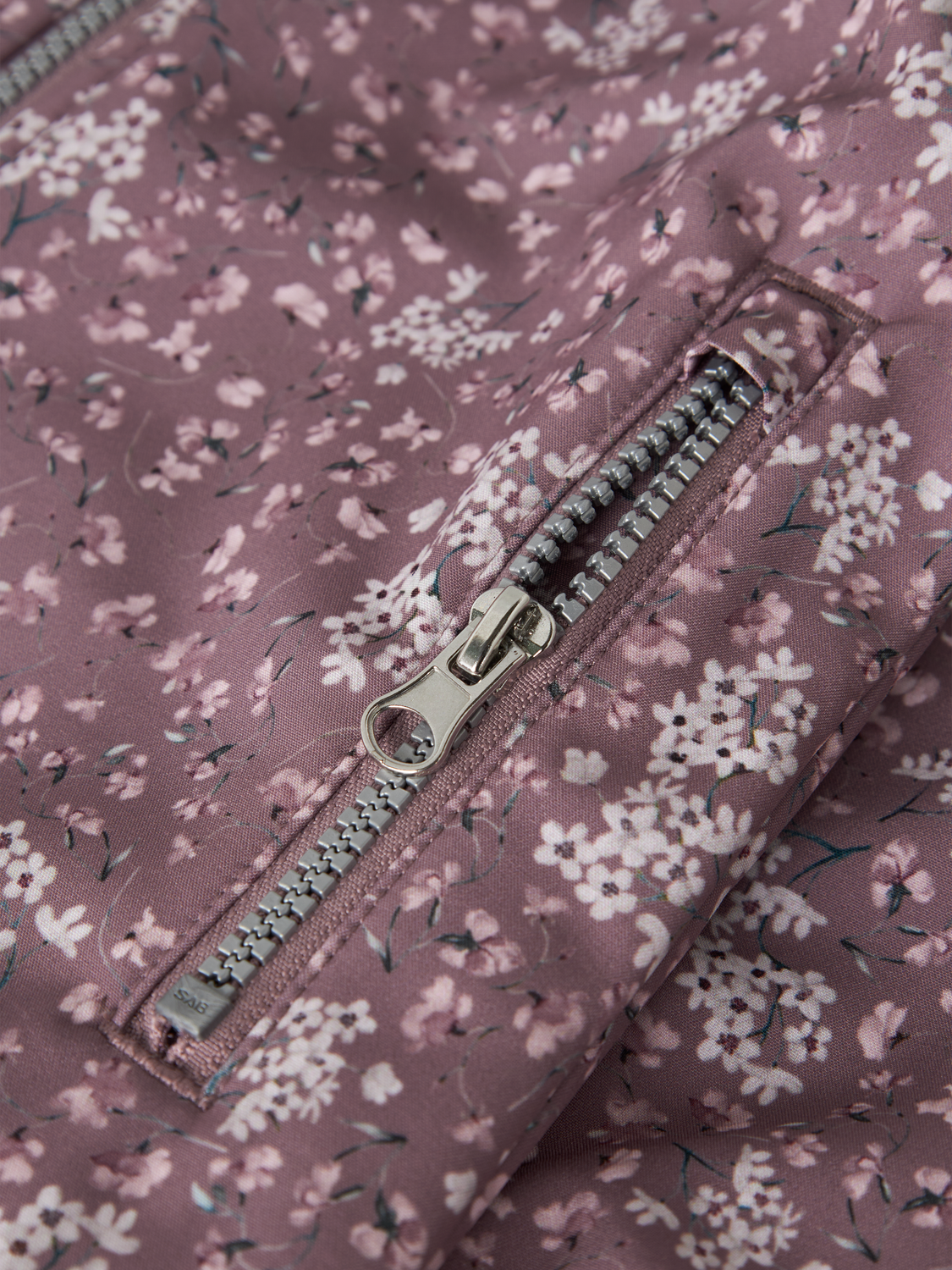 model_shot-detail
