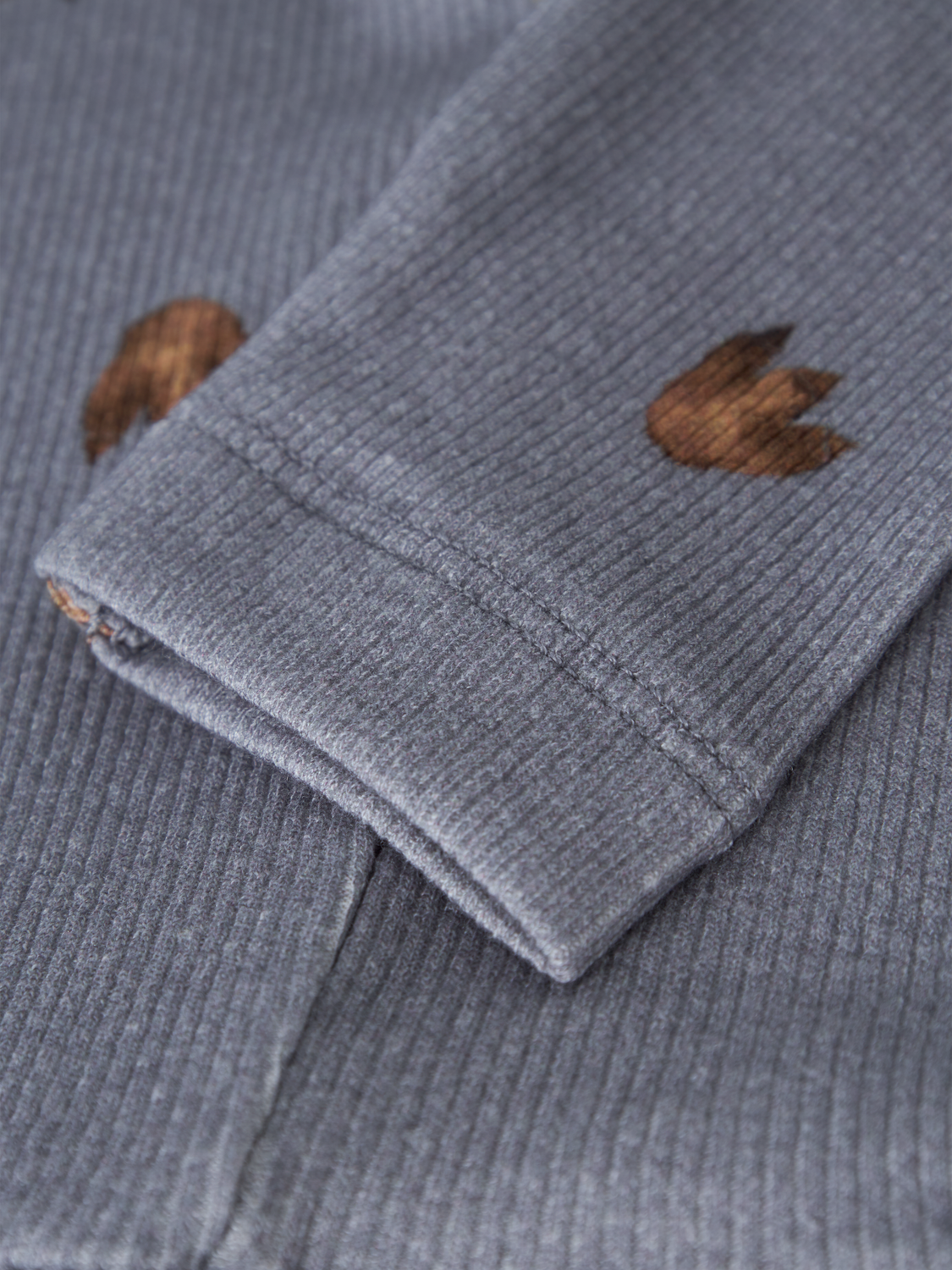 model_shot-front_full