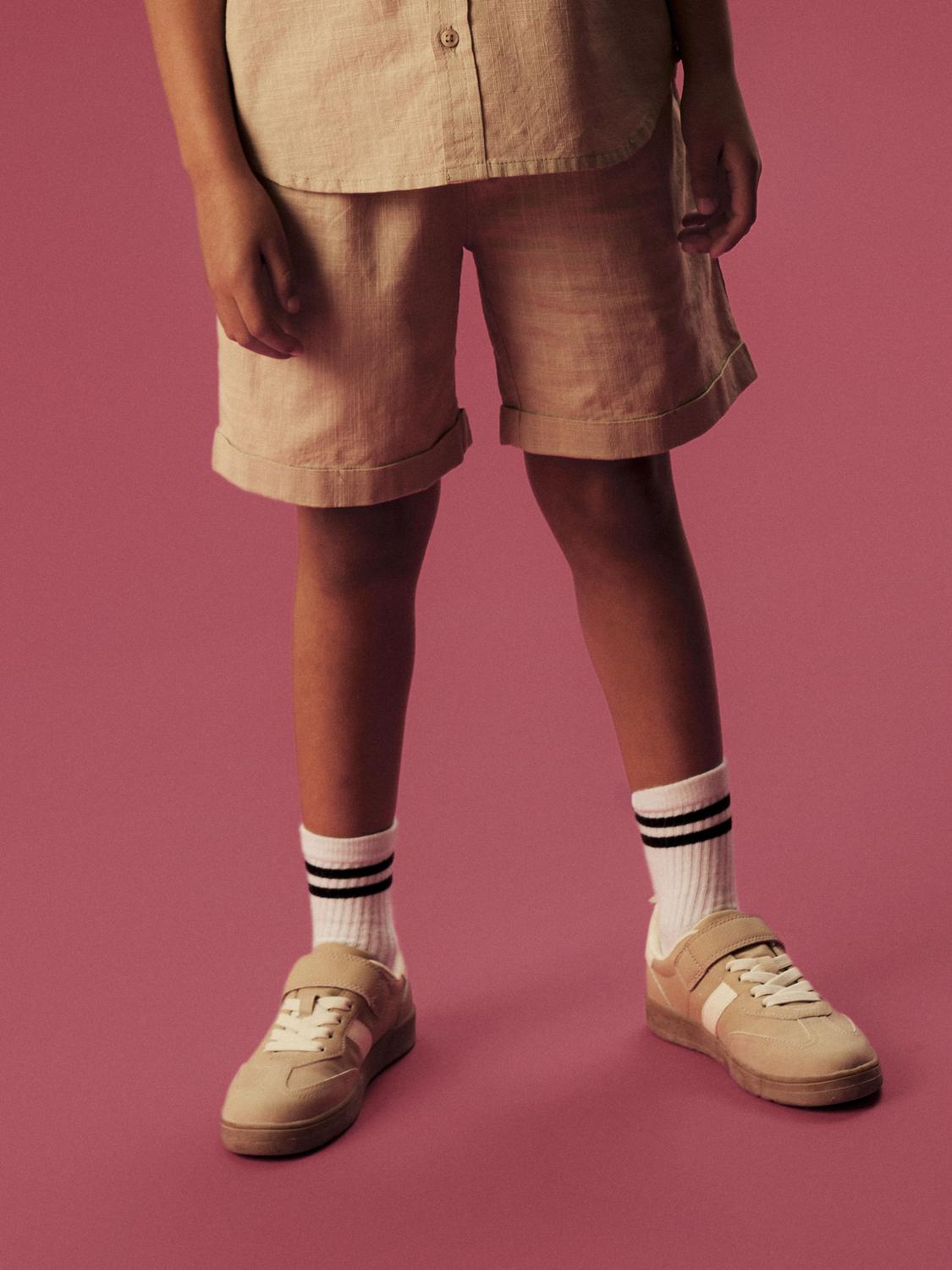 model_shot-detail