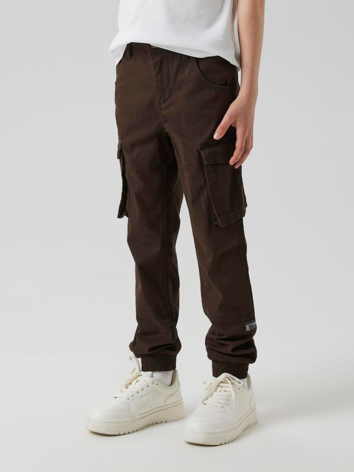 model_shot-detail