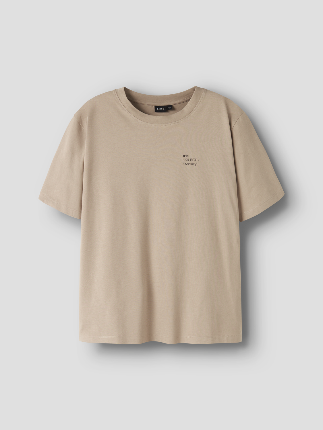 model_shot-front