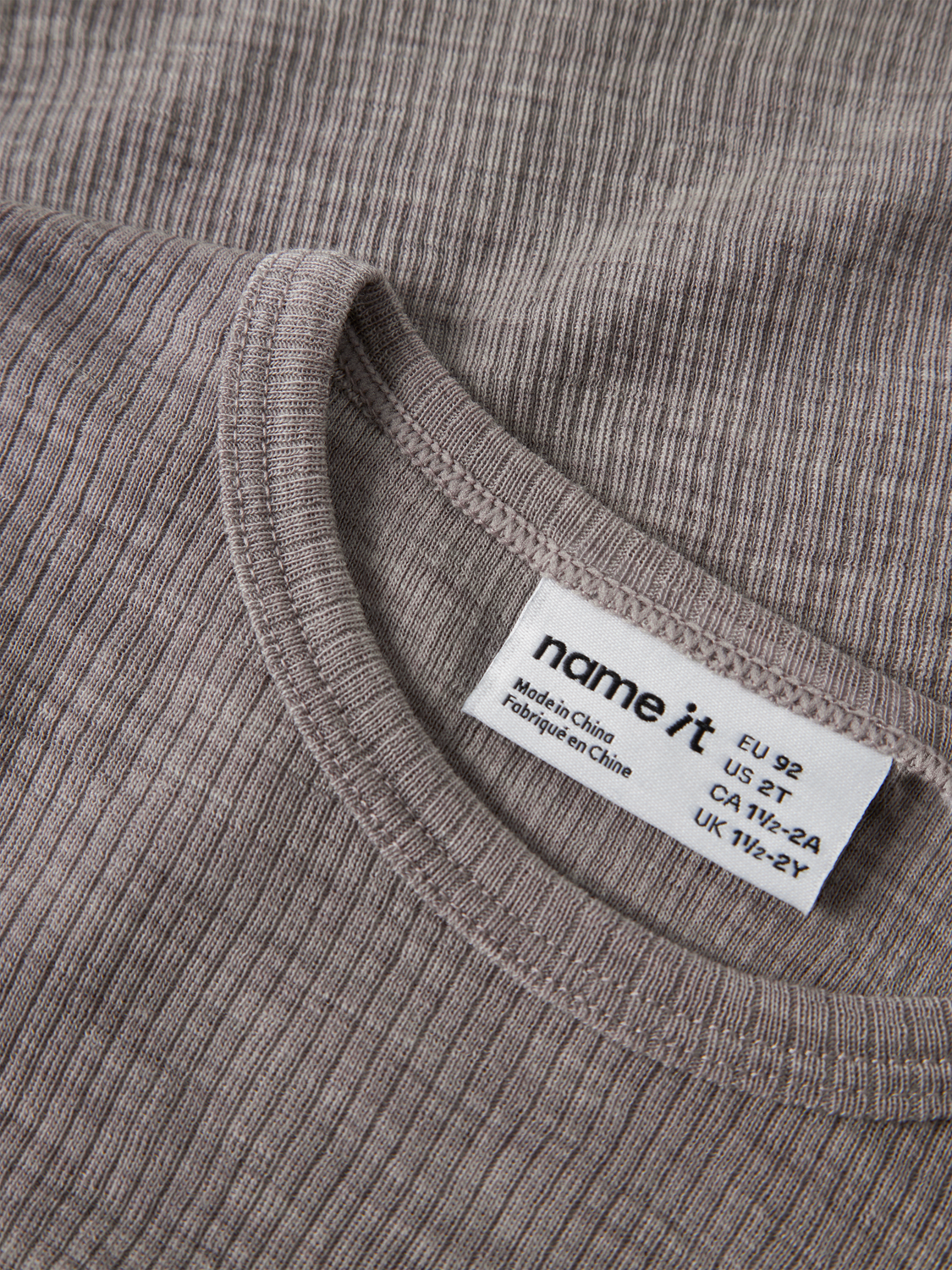 model_shot-front_full