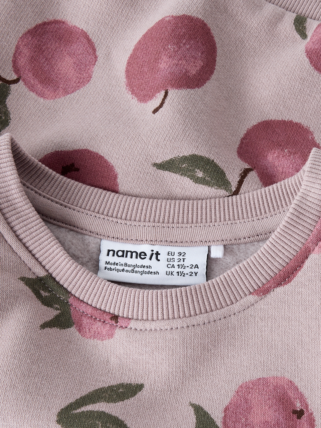 model_shot-front_full