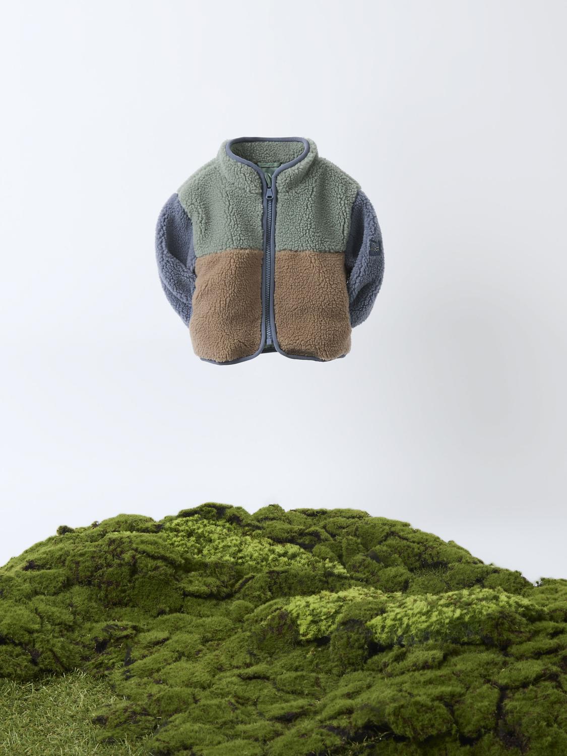 model_shot-detail