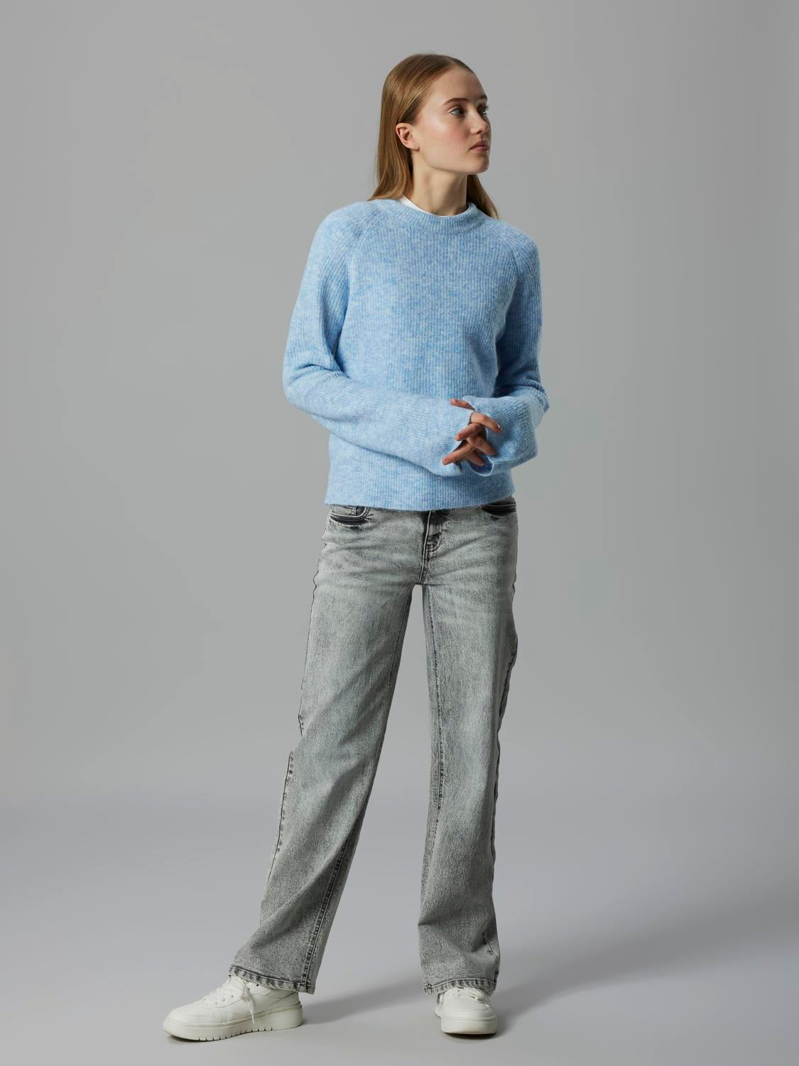 model_shot-detail