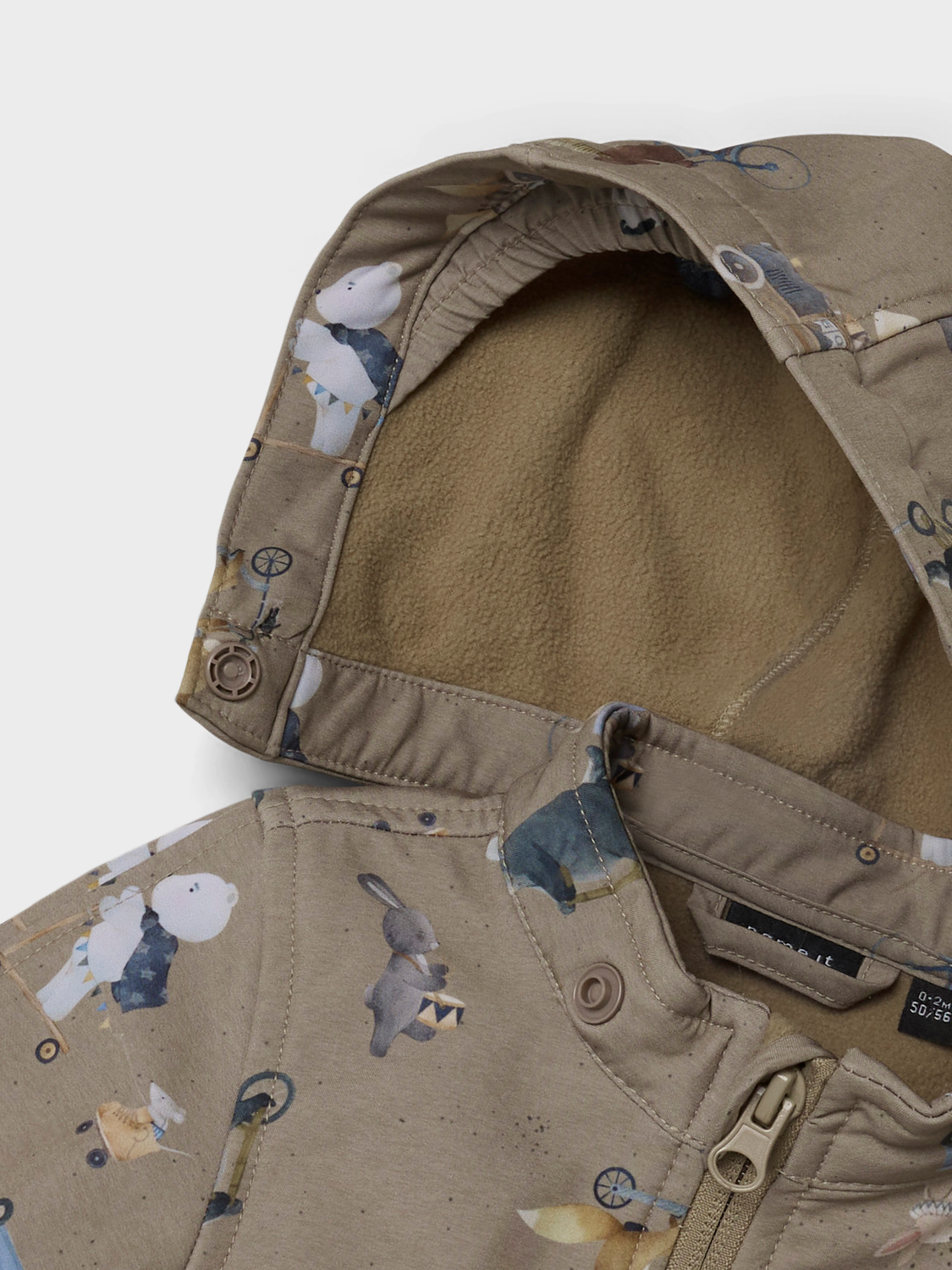 model_shot-front_full