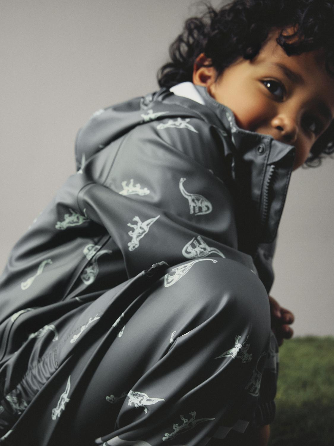 model_shot-creative
